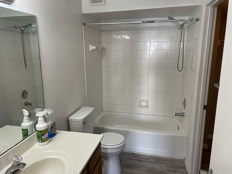 Building Photo - 539 Aspen Glen Dr