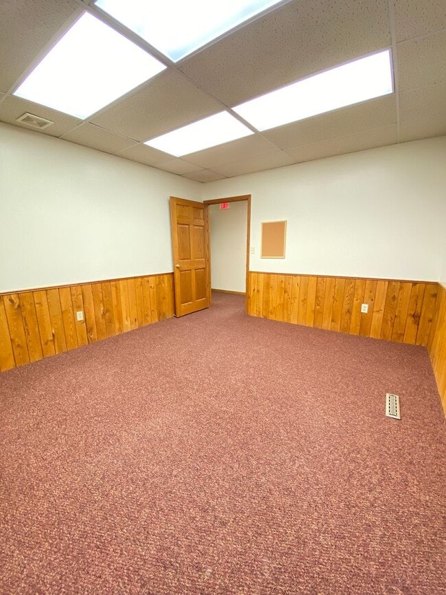 Building Photo - 118/120 E Huron