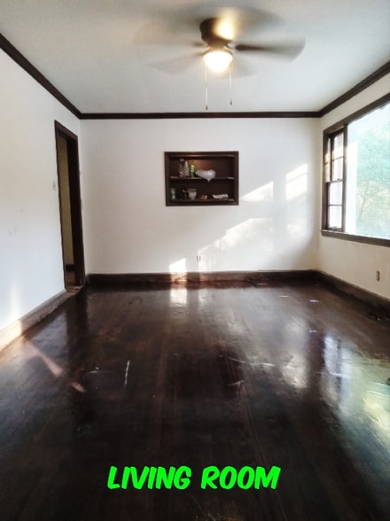 Building Photo - 605 Indian Cir