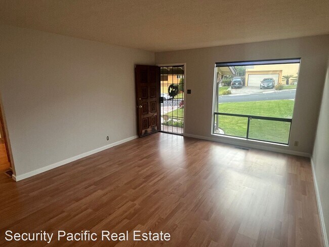 Building Photo - 3 br, 2 bath House - 2722 Moyers Rd.