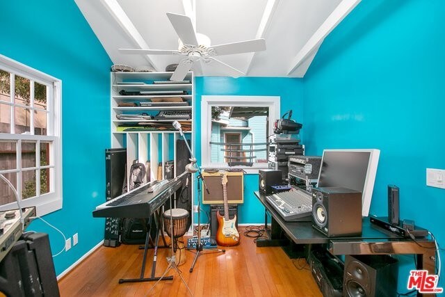 Building Photo - 619 Milwood Ave