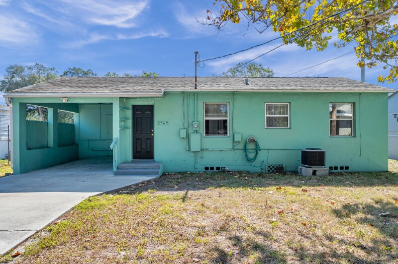 Building Photo - 2169 22nd Ave N