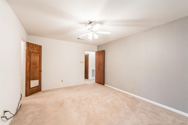 Building Photo - 11531 Kirkmeadow Dr