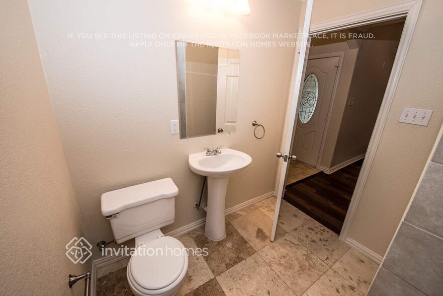 Building Photo - 209 King Trail