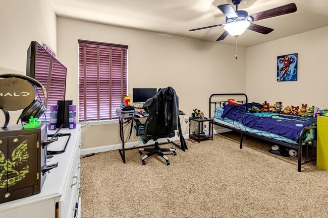 Building Photo - 4558 Hermosa Rd