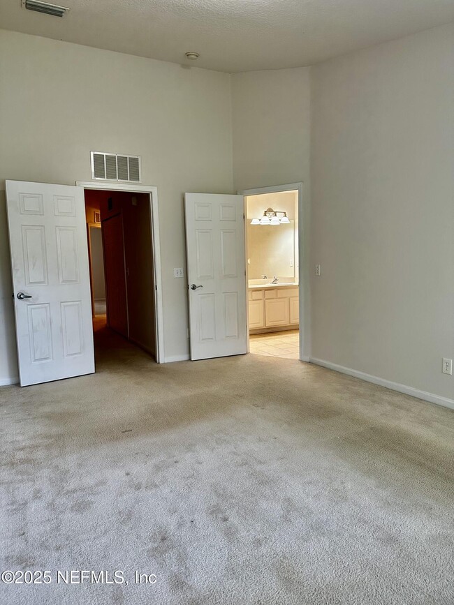 Building Photo - 11223 Campfield Cricle