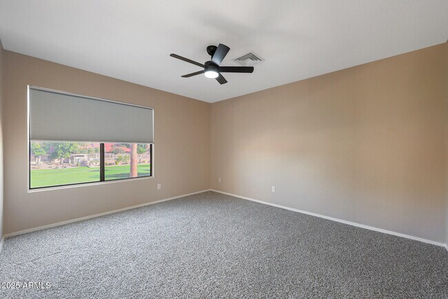 Building Photo - 4653 W Dublin St