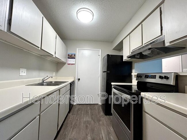Building Photo - 5024 Sardis Rd