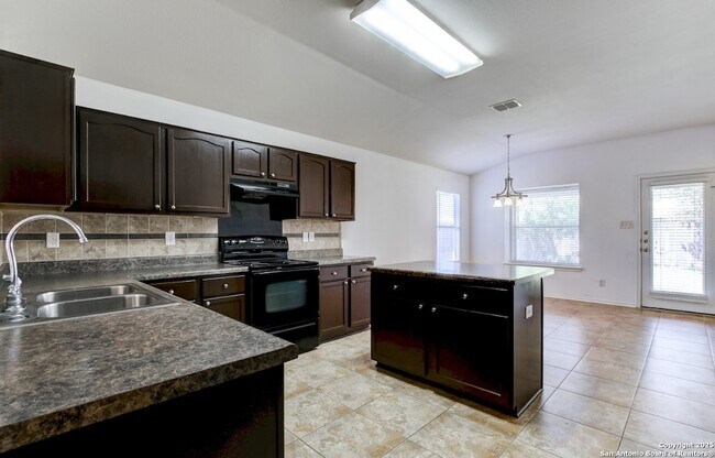 Building Photo - 11019 Caspian Spring