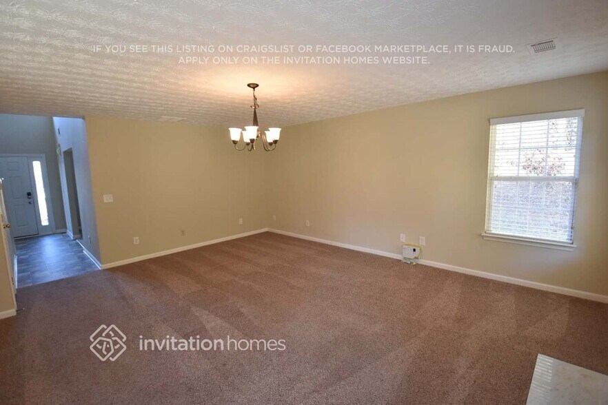 Building Photo - 830 Creek Cove Way