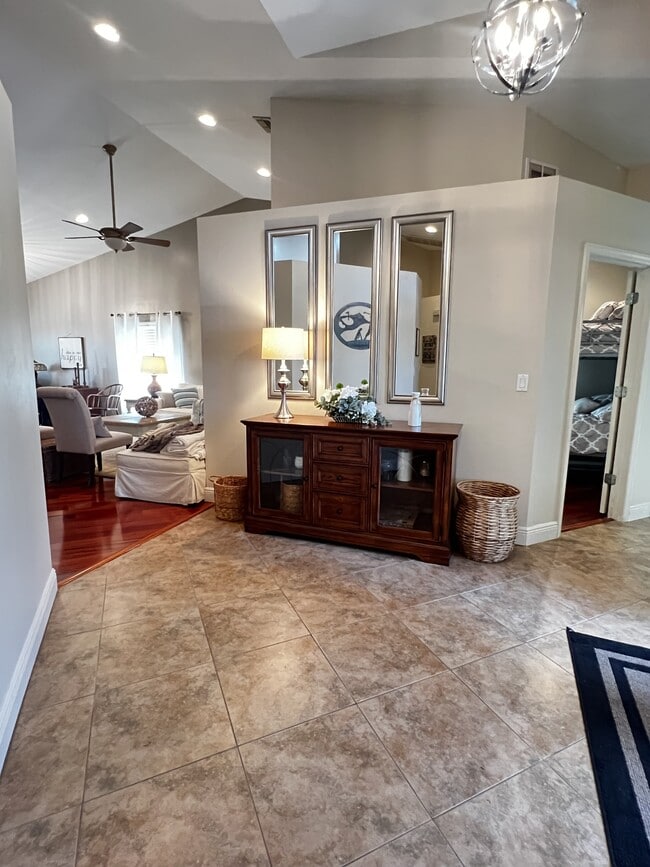 Building Photo - 9421 Old Hickory Cir