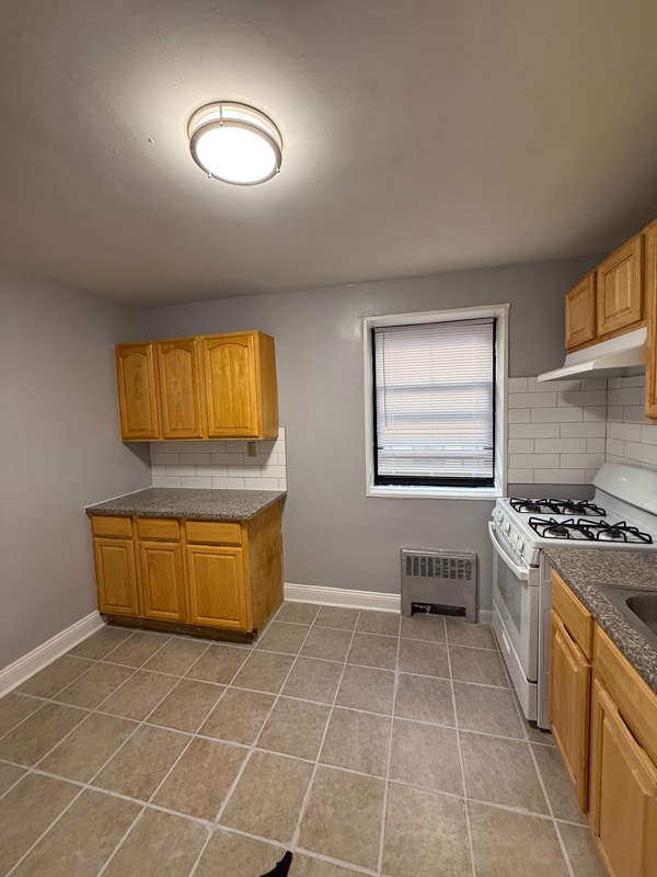 Building Photo - 56 S Munn Ave