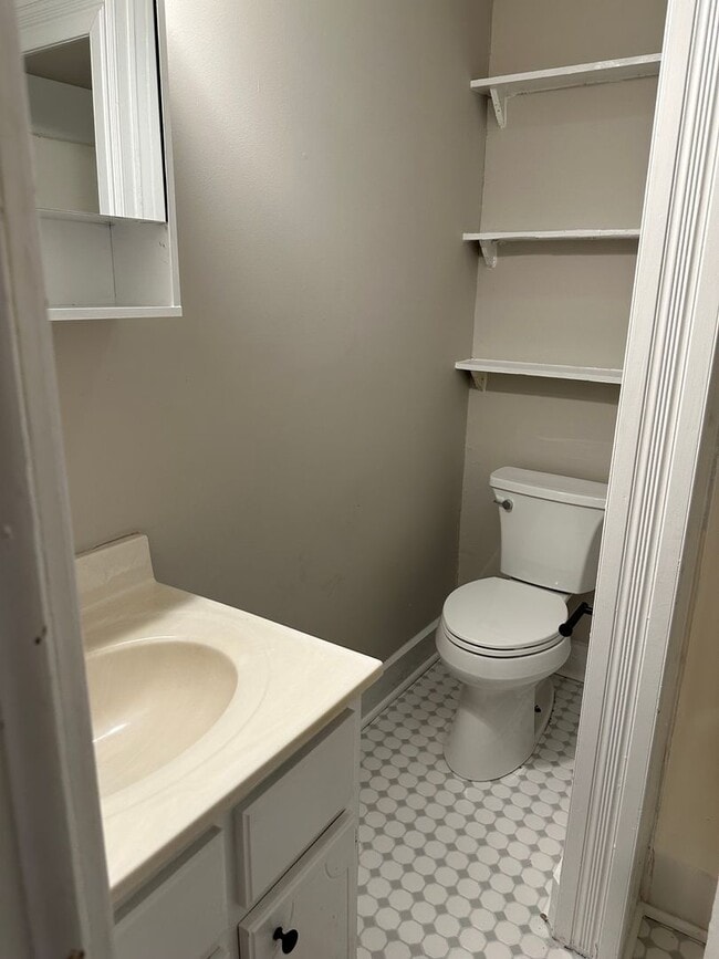 Building Photo - 308 Wood St