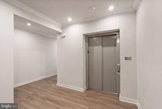 Building Photo - 46294 Mount Milstead Ter