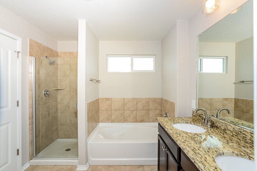 Building Photo - 8850 Belgian Falls