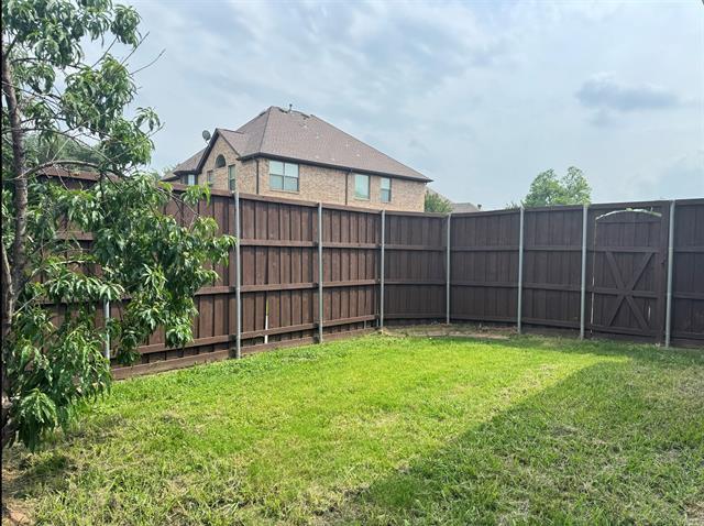 Building Photo - 11146 Silver Horn Dr