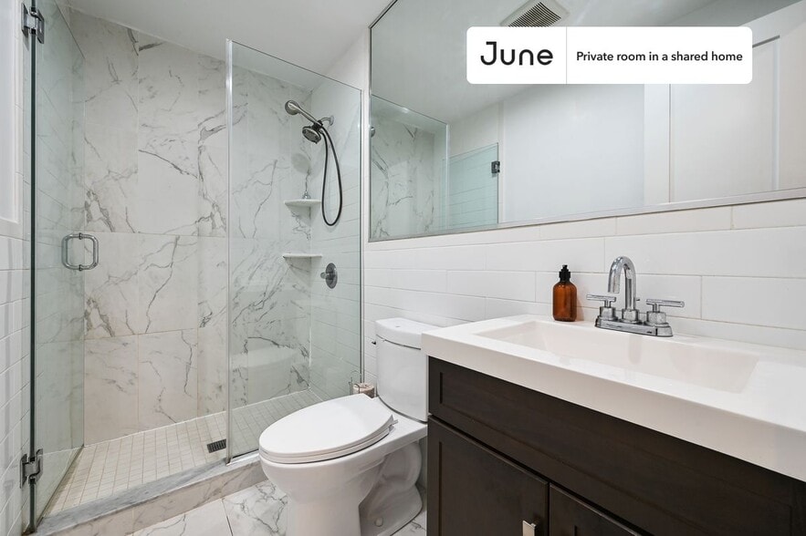 Building Photo - Room in Shared 4 bed/2 bath home in West Harlem