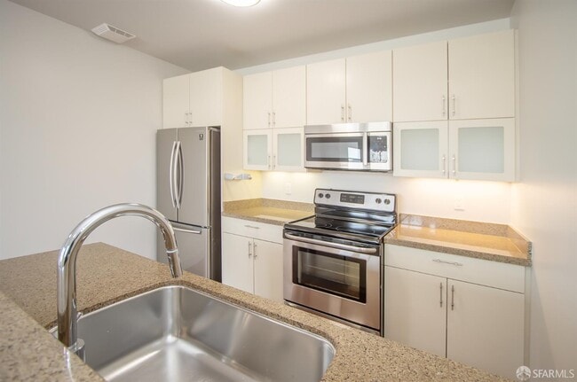 Building Photo - 1587 15th St