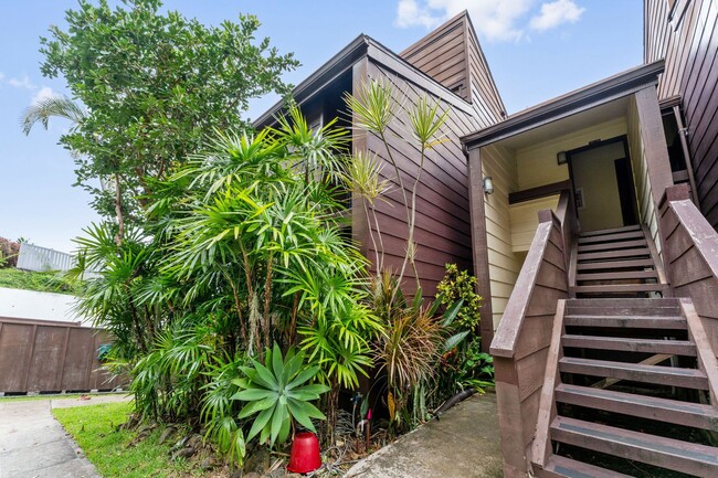 Building Photo - Live your best life in this well-appointed...