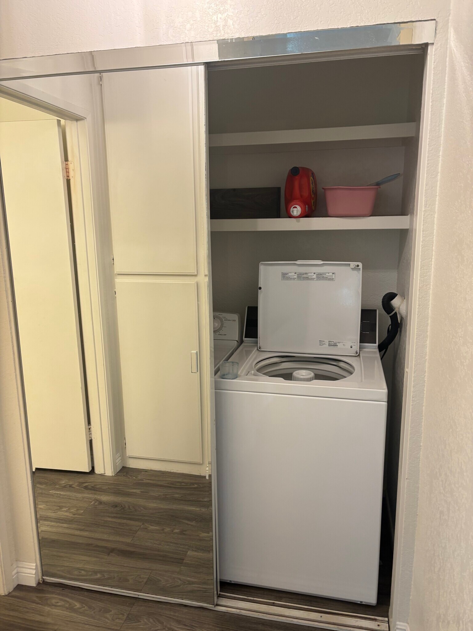 washer - 25713 Sycamore Pointe