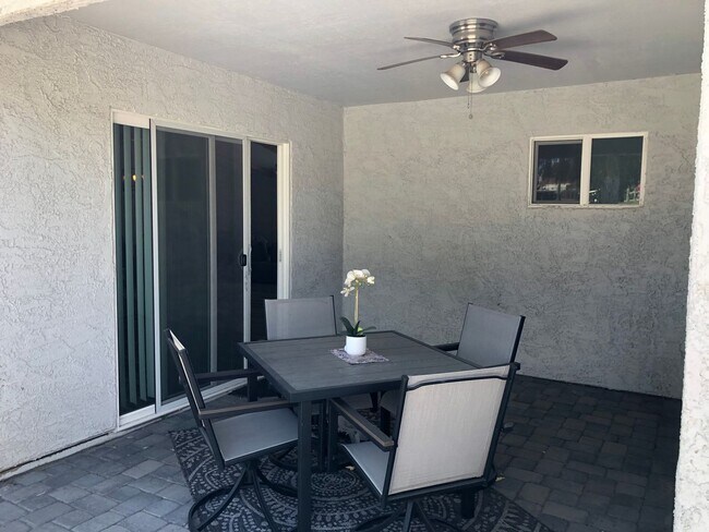 Building Photo - A GREAT REMODELED LIKE NEW HOME ON THE GOLF COURSE IN LEISURE WORLD 45+ Active Adult Resort Commu...