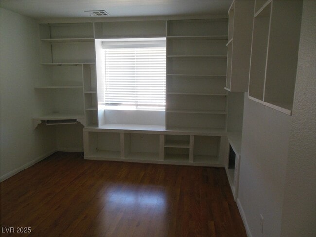 Building Photo - 2516 Chenault Cir