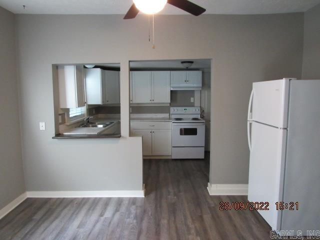 Building Photo - 521 Grove St