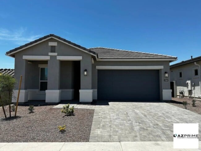 Primary Photo - Lovely Apartment available