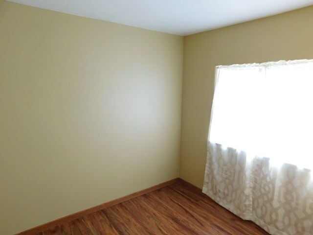 Building Photo - 2Bd/1Ba Single Story House - Available to ...