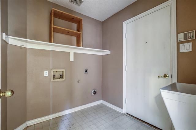 Building Photo - 5717 Belle Chasse Ln