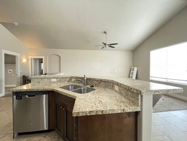 Building Photo - Great Riverton Home Now Available!