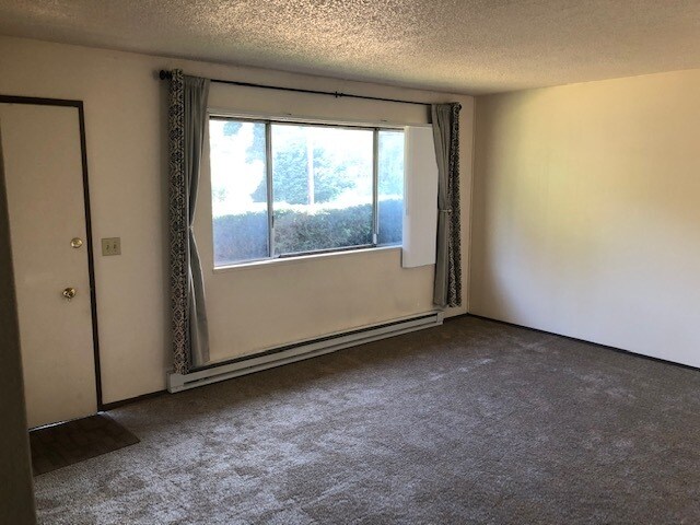 Building Photo - 2817 SW Multnomah Blvd