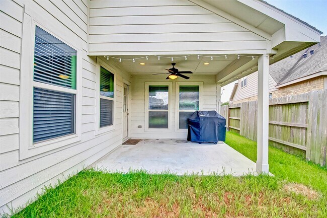 Building Photo - 18802 Majestic Vista Ln