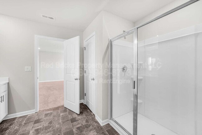 Building Photo - 2201 Lavender Mdws Ct