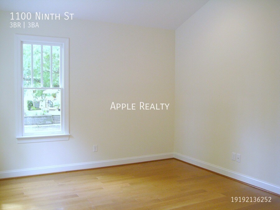 Building Photo - 1100 Ninth St-