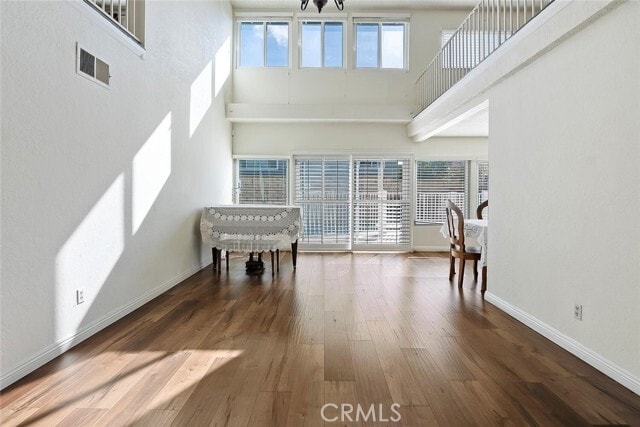 Building Photo - 23850 Vía Jacara