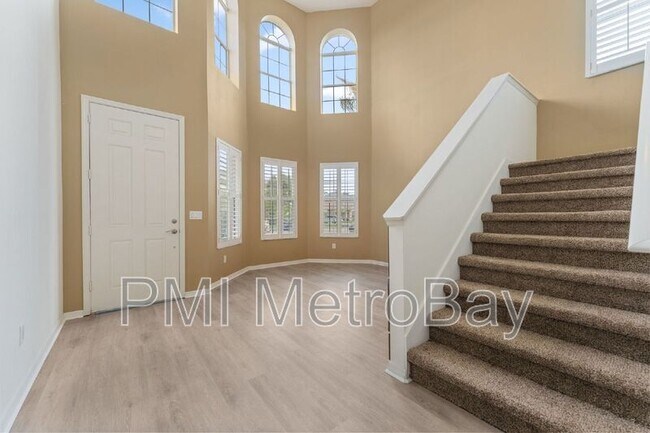 Building Photo - 10886 Cory Lake Dr