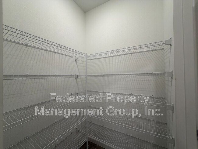 Building Photo - 2993 Crossfield Dr