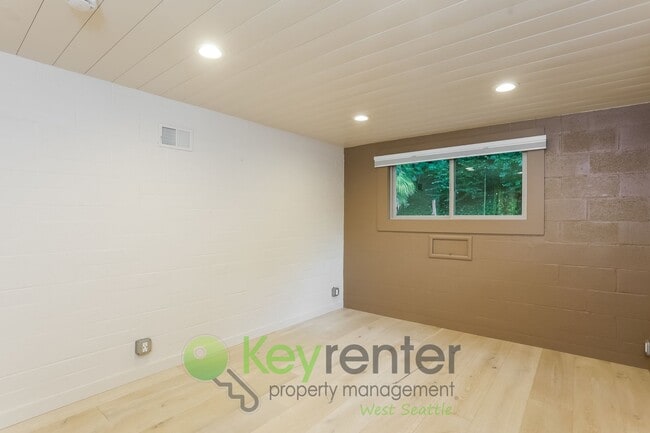 Building Photo - Modern 2-Bedroom Gem with Garage, Shed, an...