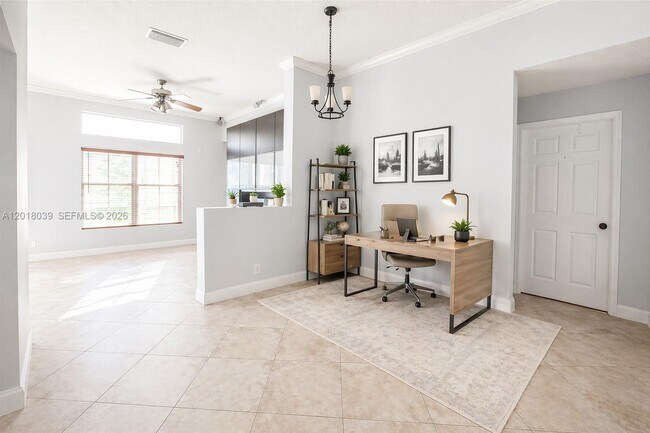 Building Photo - 777 Tanglewood Cir