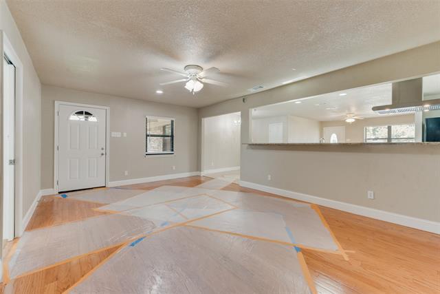 Building Photo - 2429 Towerwood Dr