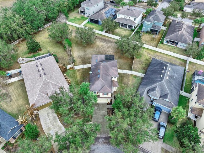 Building Photo - 17423 New Cross Cir