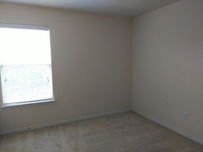 Building Photo - *COMING SOON* Bright & Beautiful Two-Story Home in Canyon Crossing with Fenced Backyard!