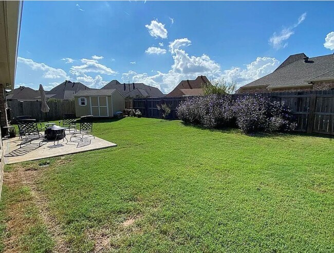 Building Photo - Cypress Bend- 4 bedroom!