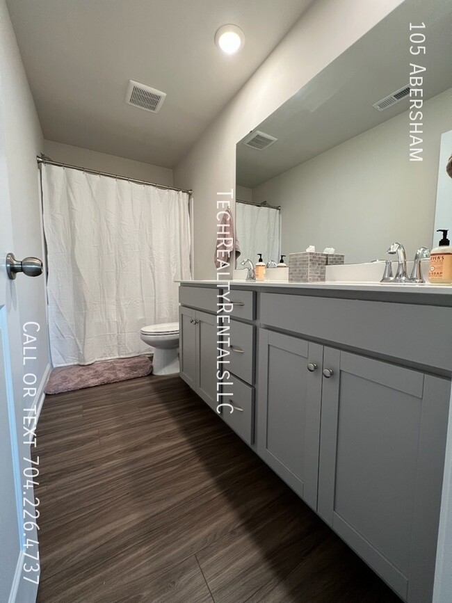 Building Photo - 105 Abersham-