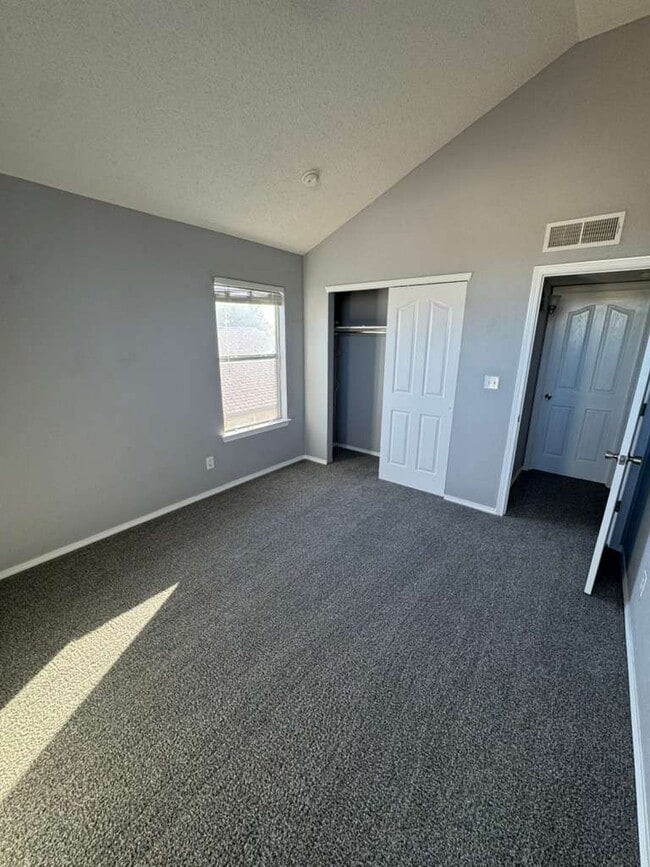 Building Photo - 2817 Talking Rock Pl