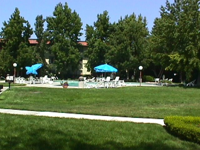 Building Photo - 1730 Halford Ave