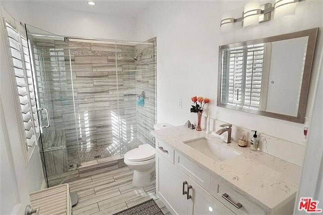 Building Photo - 3612 Tuller Ave