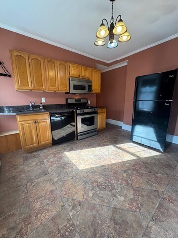 Building Photo - 45 Broad St