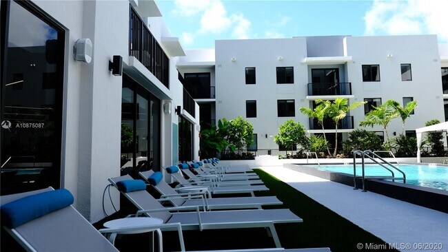 Building Photo - 6320 SW 8th St